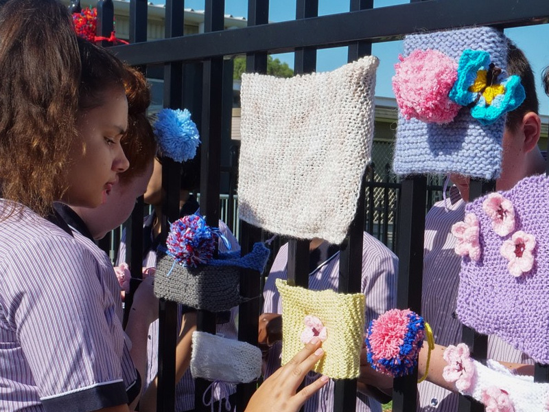 Knit Bombing our City Santa Sophia Box Hill
