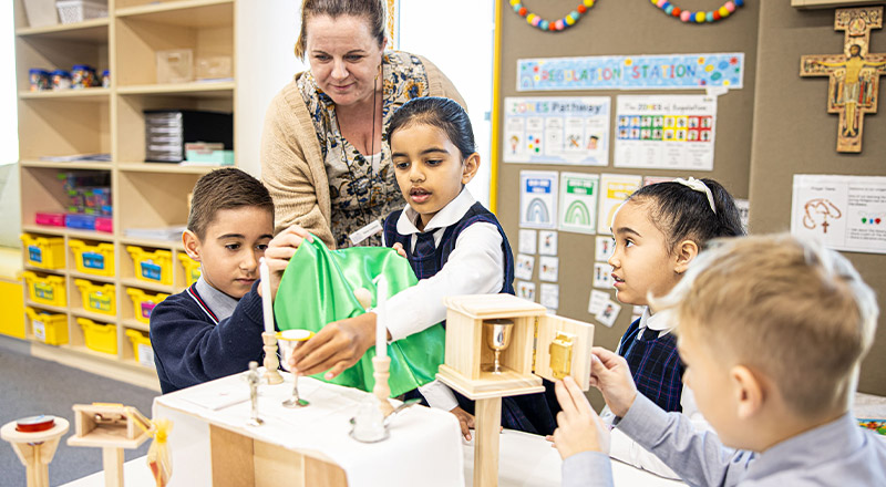 Santa Sophia Catholic College Box Hill students learning about religion