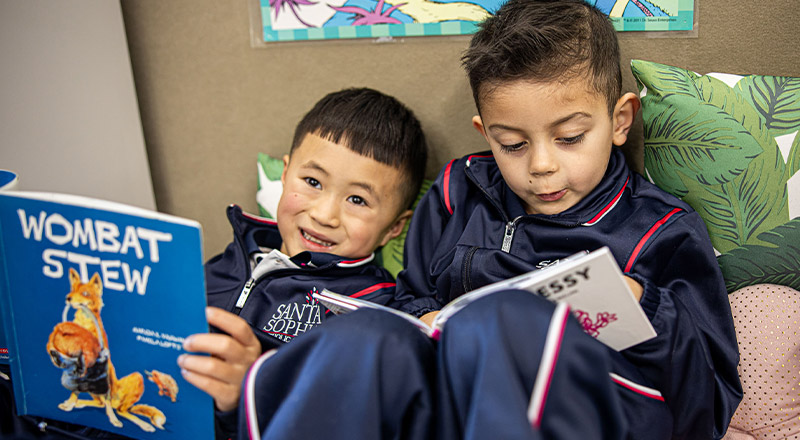 Santa Sophia Catholic College Box Hill students reading