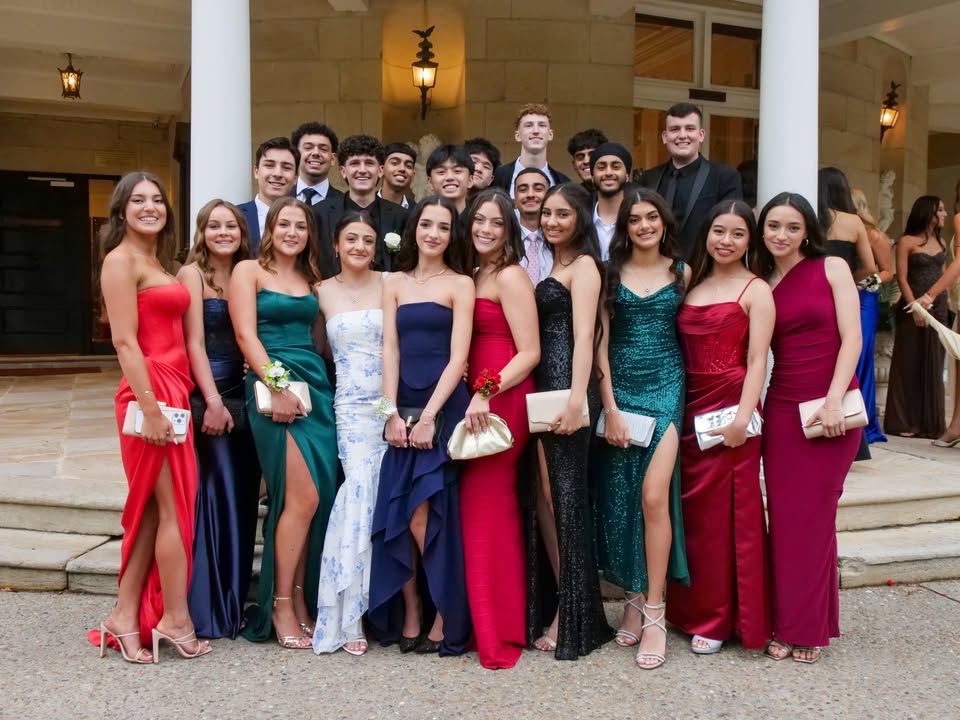 697778665695718_1329009429239302-1