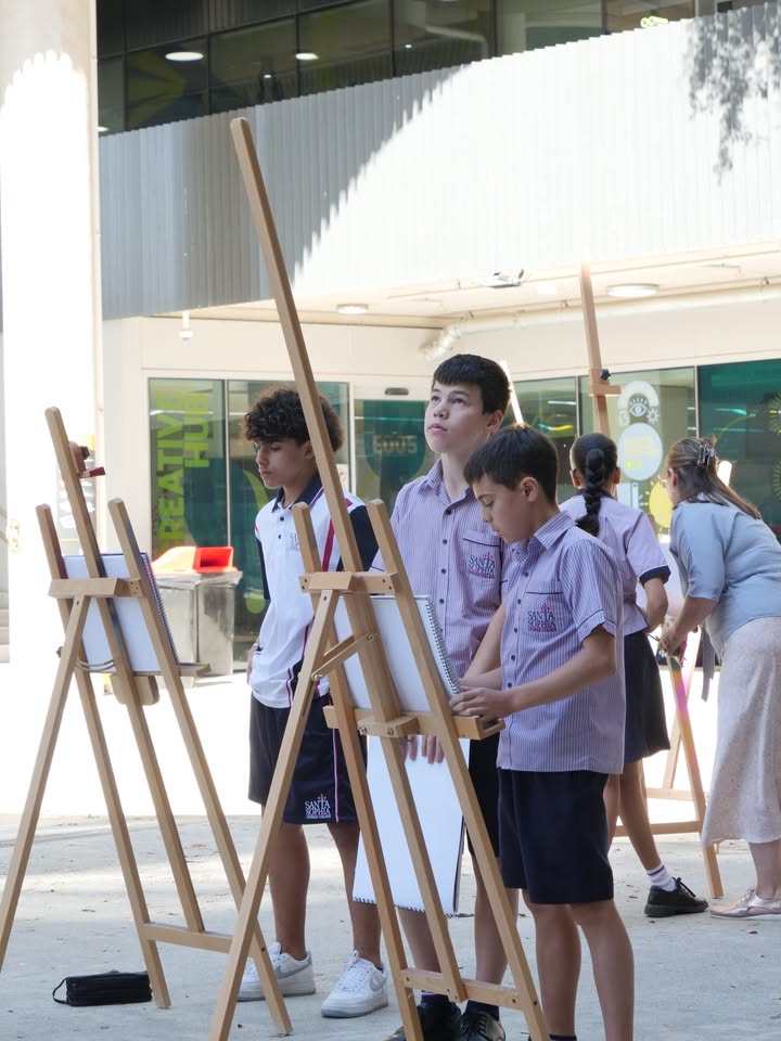 697778665695718_1330779229062322-1