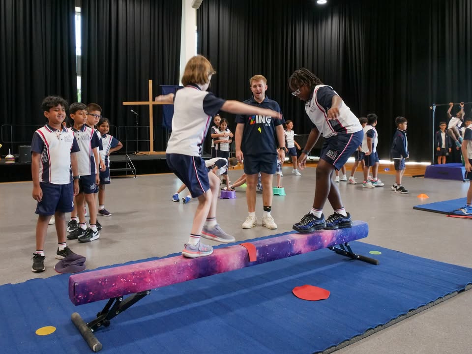 697778665695718_1395768592563385-1