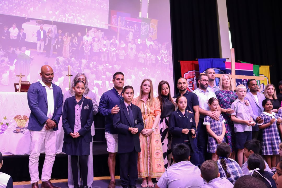 697778665695718_1410476231092621-1