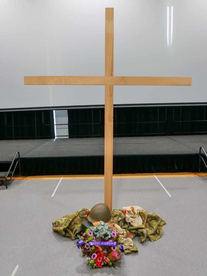 697778665695718_1452038420269735-1